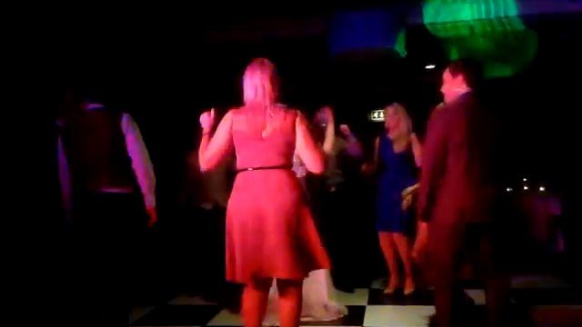 Village Hotel смотреть онлайн