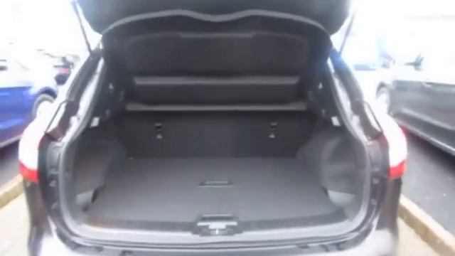 Nissan Qashqai acenta premium dc " LOW MILES AND GREAT SPEC, REVERSE CAMERA, SAT NAV смотреть онлайн