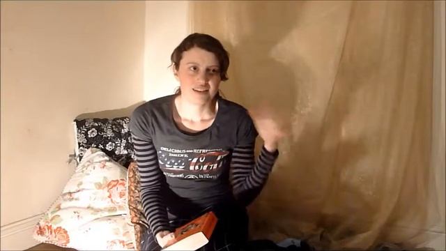 This Book Is Full Of Spiders! Book Review смотреть онлайн