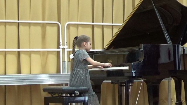 Иванова Вероника И. Иордан "Охота за бабочкой" смотреть онлайн