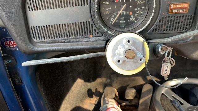 Steering Wheel Install 1974.5 - 1979 VW Beetle смотреть онлайн