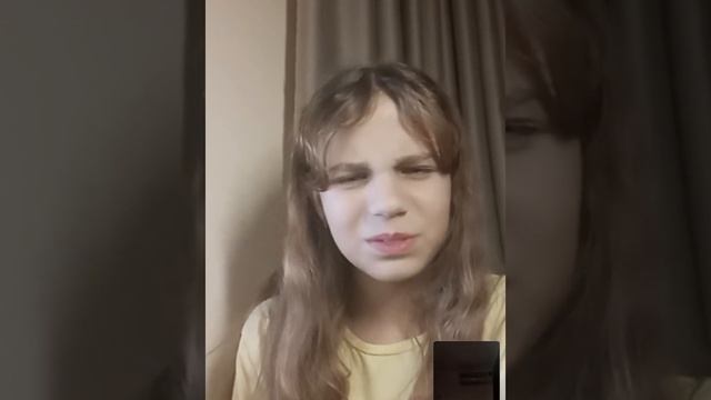 PINK PANK THE SHOW- Interview Melli And Loli