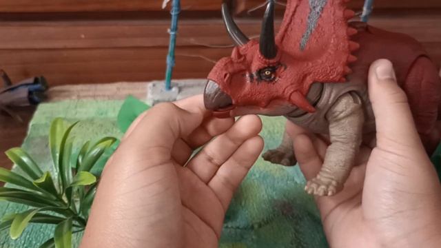 unboxing figuras de diabloceratops y ocarina Jurassic world dino tracker parte 2 смотреть онлайн