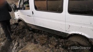 Соболь 4х4 на 33х колёсах 285/75 R16 небольшая покатухах, порвал раздатку переехал лужу)