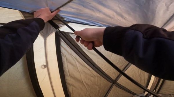 Шатер туристический полуавтомат 365*365*225см CT-6601