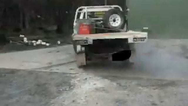 Nissan Patrol - Burnout смотреть онлайн