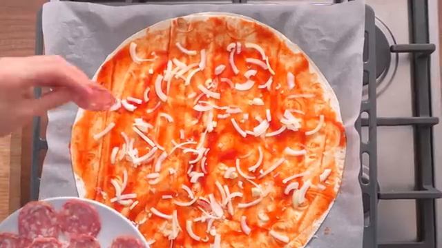 Пицца из лаваша всего за 5 минут очень вкусно, просто и быстро смотреть онлайн