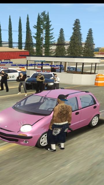 ВРЕЗАЛСЯ В КОПОВ СЛУЧАЙНО В GTA SA REDFIRE #shorts смотреть онлайн