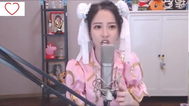 O-Zone - Dragostea Din Tei .Поёт китаянка.