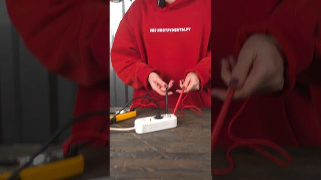 Токоизмерительные цифровые клещи Inforce с автодиапазоном 01-05-11 смотреть онлайн