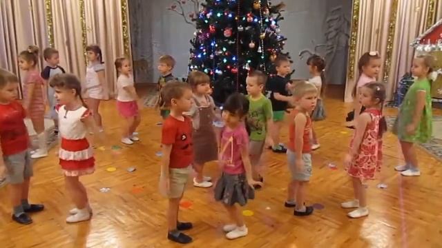 Танец У меня, у тебя смотреть онлайн