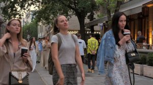 Москва Малая Бронная красивые девушки/Moscow Malaya Bronnaya beautiful girls