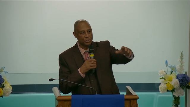 Family Fellowship смотреть онлайн