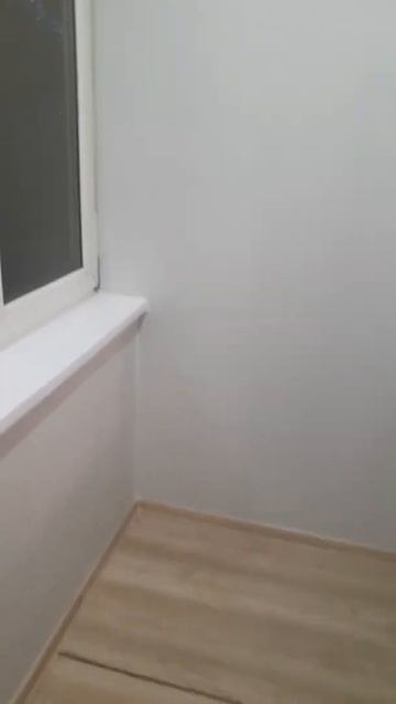 Остекление балкона с отделкой на первом этаже. смотреть онлайн