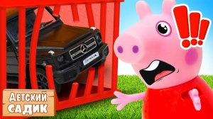 Игрушки поймали нарушителя дорожного движения – Неужели свинка Пеппа проехала на красный свет?