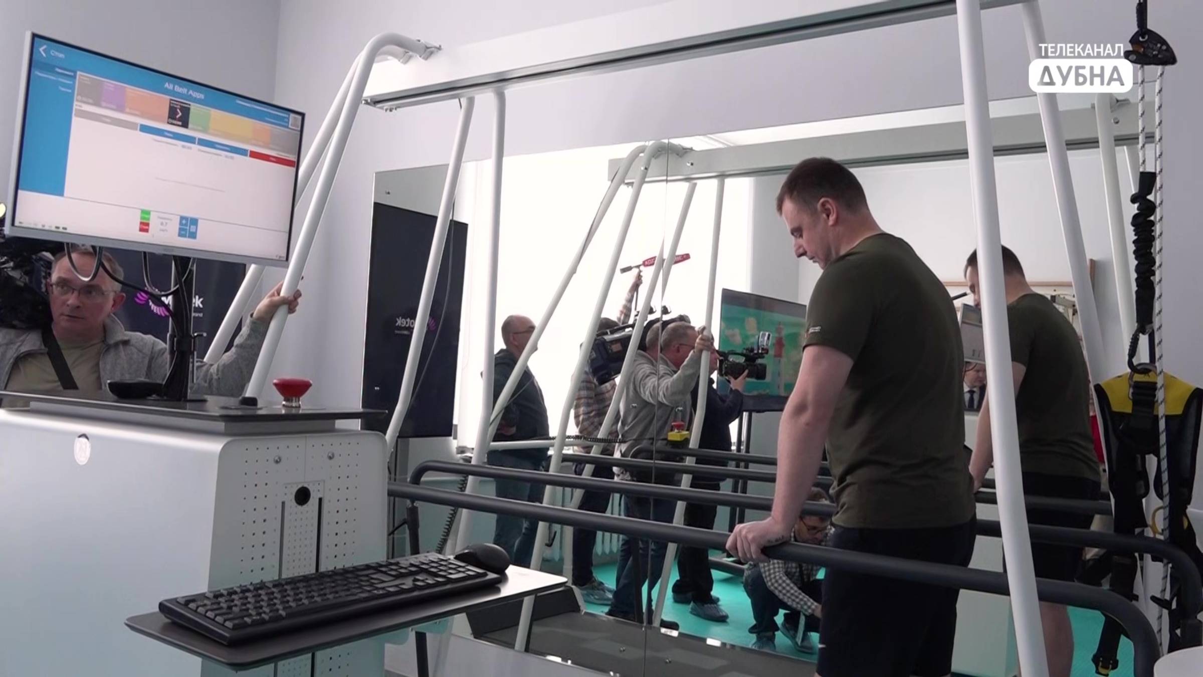 Отдельное внимание в МСЧ №9 в Дубне уделяется помощи бойцам и ветеранам СВО смотреть онлайн