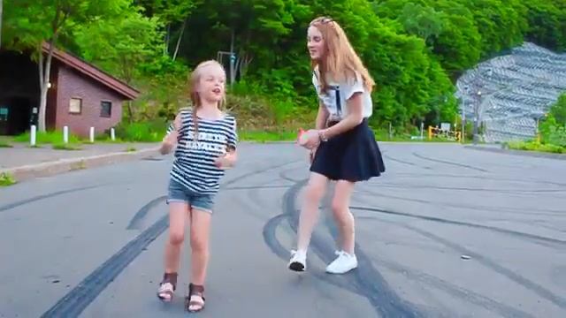Марьяна и Мареся. Япония. Песня. смотреть онлайн