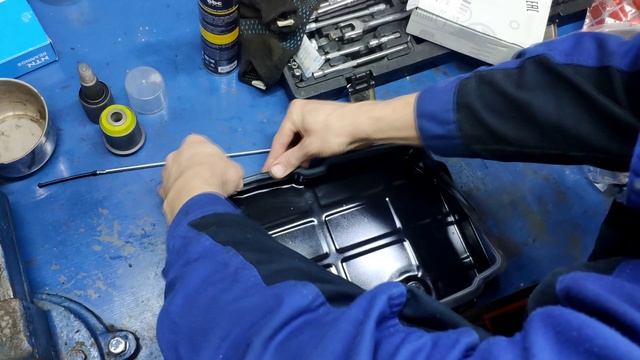 Замена масляного фильтра АКПП SsangYong Kyron смотреть онлайн