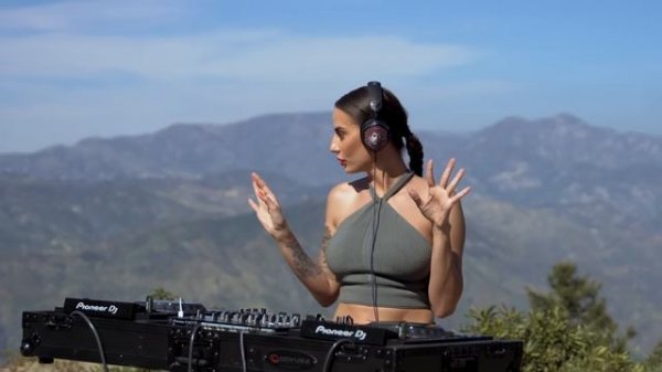 DeepMe - Angeles National Forest, California