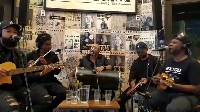 Pagode 4+1 no Pasquim Bar e prosa - O dono da dor смотреть онлайн