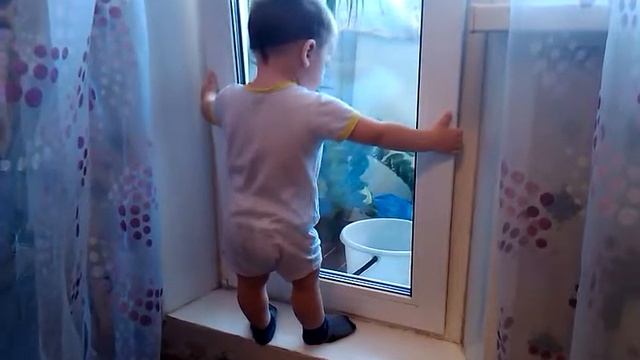Ворона и Малыш смотреть онлайн