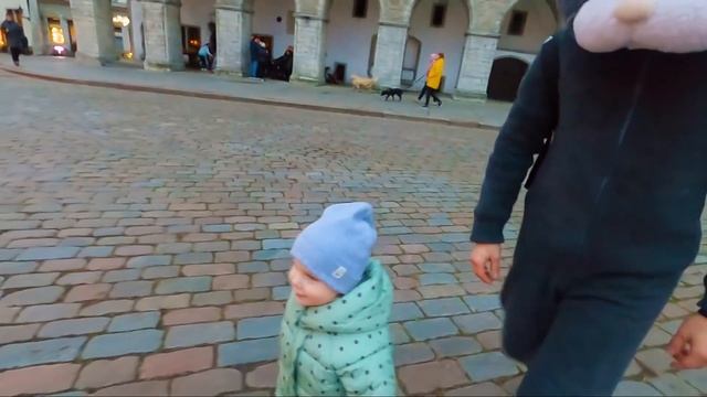 ЗАЙЧИК УШАСТИК И МЕЛИССА смотреть онлайн