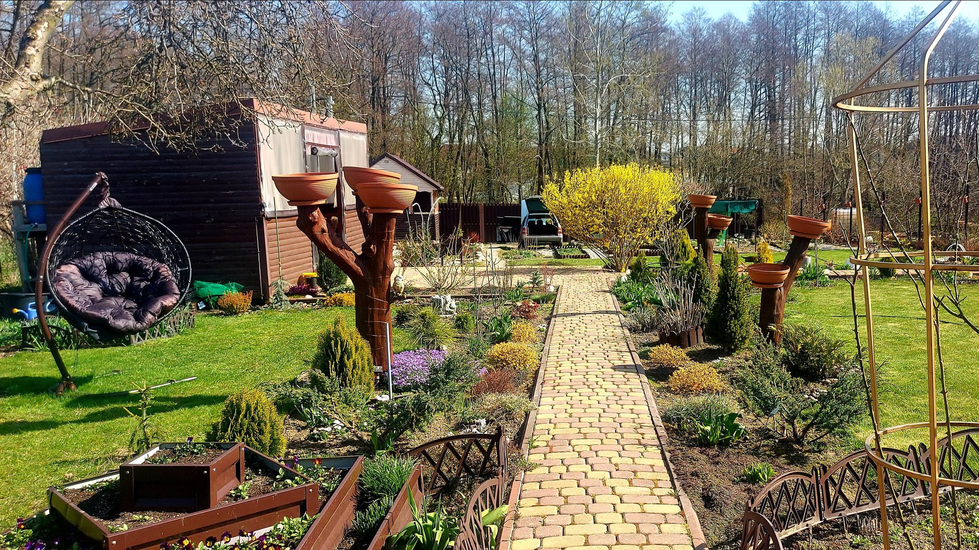 Дача. Апрель. Теплая погода вернулась #дачныебудни 🌞 смотреть онлайн