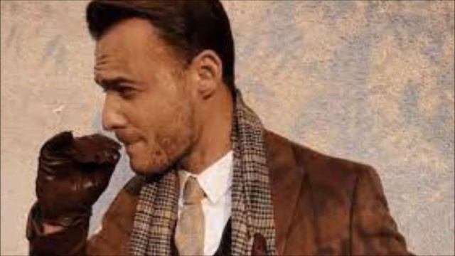 Hande Erçel celebró el cumpleaños de la hermana de Kerem Bürsin, Melis смотреть онлайн