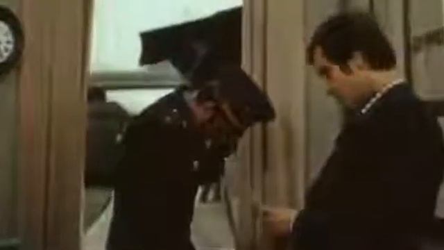 Мент и мусор - в чём разница? смотреть онлайн