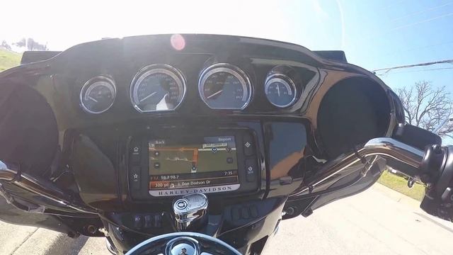 Infotainment center - How to use the Navigation смотреть онлайн