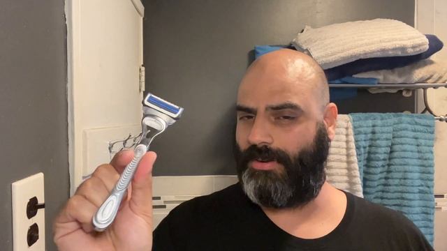 Gillette Baldly Razor Review смотреть онлайн