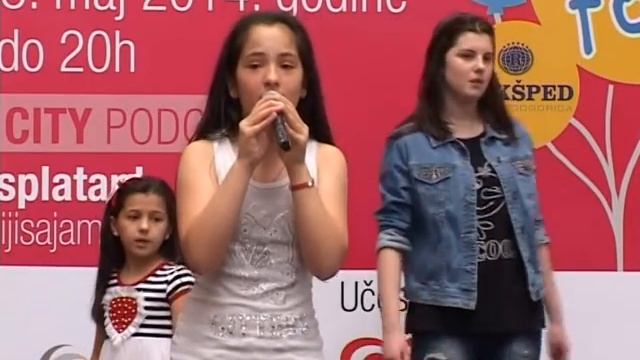 UMS pjevaci na djecijem sajmu u Delti смотреть онлайн