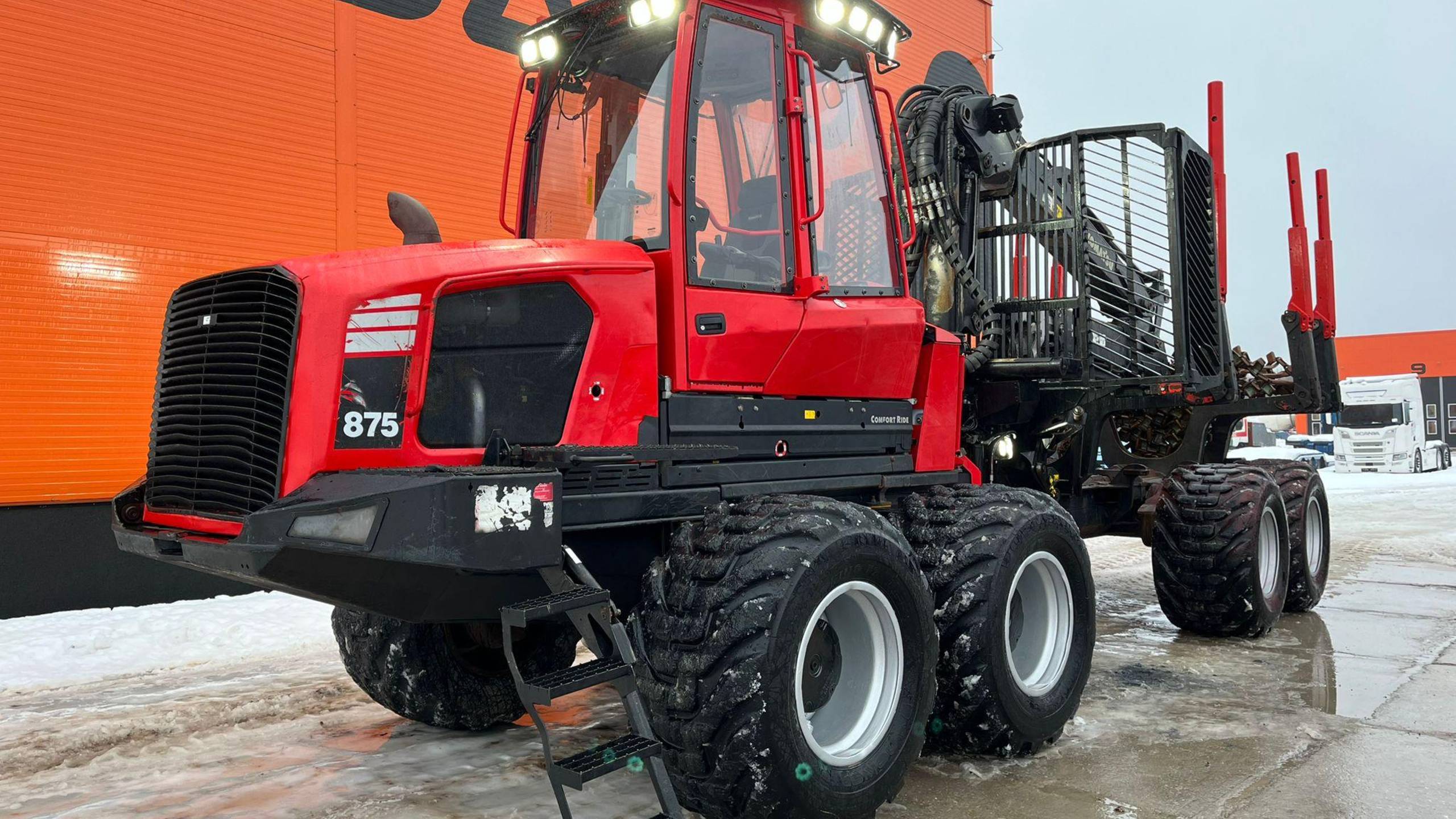 Обзор Komatsu 875