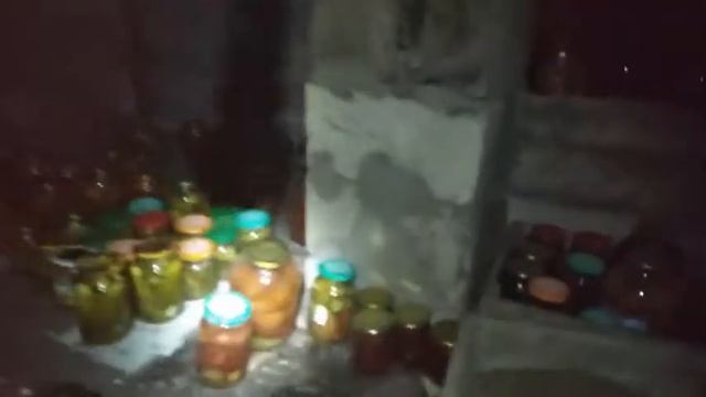 Осиное гнездо в подполе. смотреть онлайн