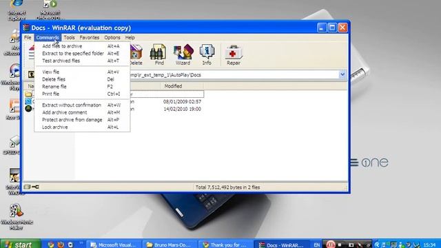 How To Use WinRAR part 1: downloading. смотреть онлайн