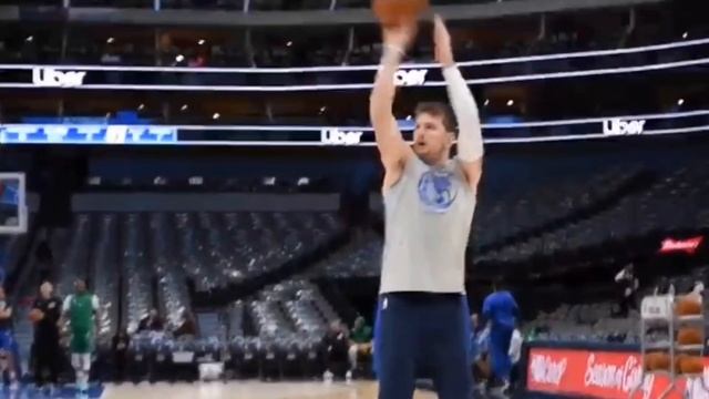 Luka Doncic Basketball Shooting Form смотреть онлайн