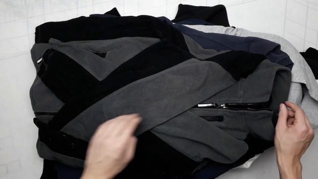 13978 Толстовки х/б, флис BL-FL/KP (1 кат) 41 пак 10 кг 3.15€/кг 24 шт смотреть онлайн