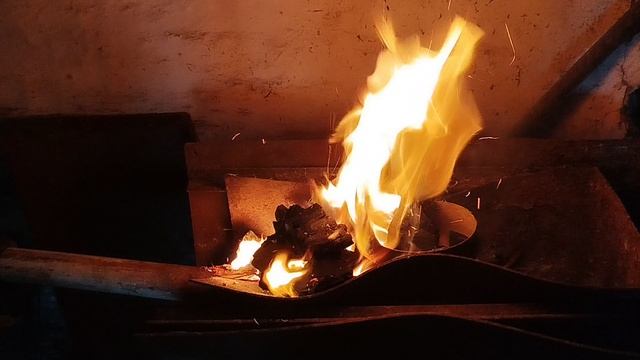 немного про горн и про ковку смотреть онлайн