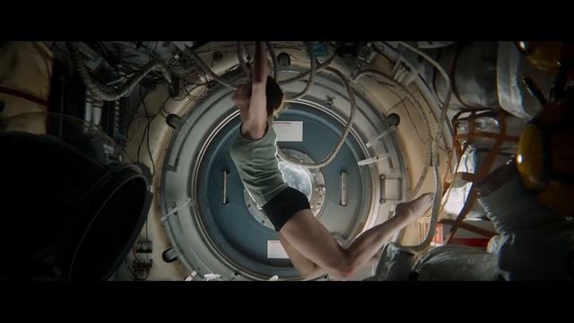 Gravity - Tommee Profitt feat. Fleurie - There's A Hero In You смотреть онлайн