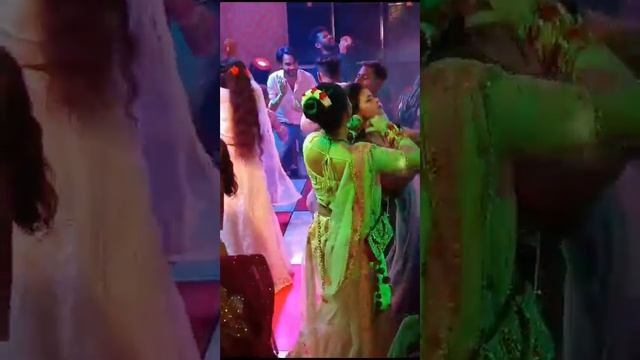 wedding reception parkiya bada dhamal #song #instagram #dance #bollywood #hindisong #viral смотреть онлайн