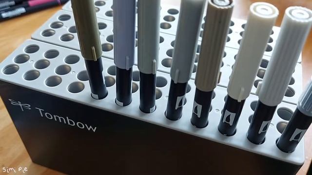 Organising and swatching 108 tombow dual brush pens 🦑 смотреть онлайн