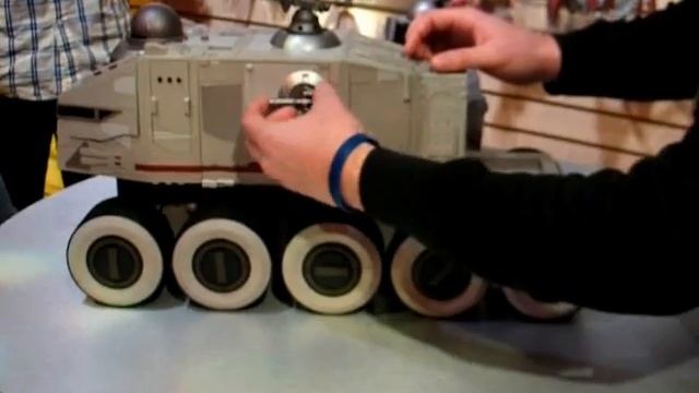 Hasbro Star Wars - Turbo Tank demo at Toy Fair 2009 смотреть онлайн