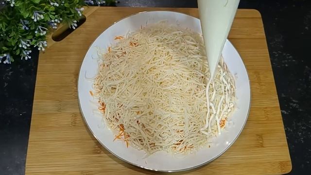 Салат ЛЮБОВНИЦА! Стоит только попробовать, уже НЕ ЗАБУДЕШЬ! Очень очень вкусный смотреть онлайн