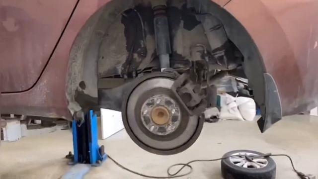 Подготовка автомобиля к весеннему сезону смотреть онлайн