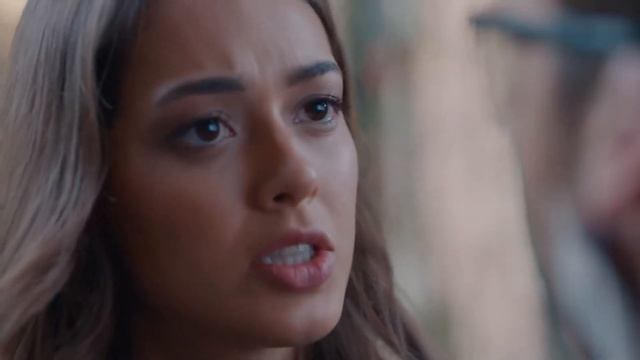 Yamaç ve Sena Patlayan Şeker Yaptı - Çukur 1. Bölüm смотреть онлайн