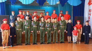 На поле танки грохотали