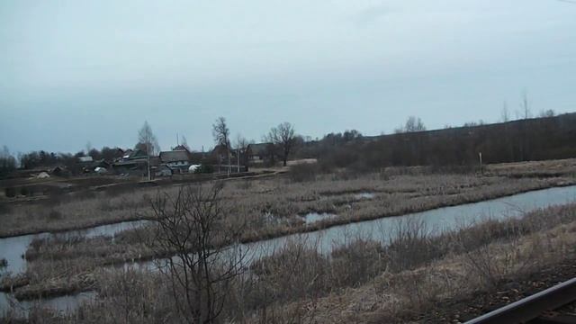 жду поезд и размышляю о деградации населения смотреть онлайн