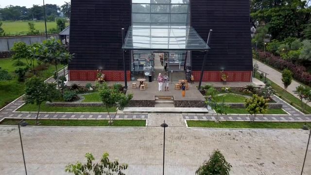 Rangga cafe смотреть онлайн
