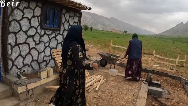 Resilience spring rain:building yard nomadic grandmother dream hut and defeating wicked husband смотреть онлайн