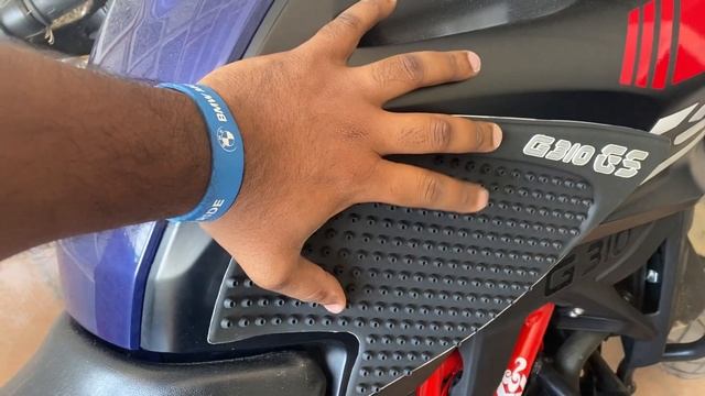 Bmw G 310 Gs Tank Grip | How To Use This Tank Grip | SIDE TANK GRIP TRACTION PAD Yanaworldwide